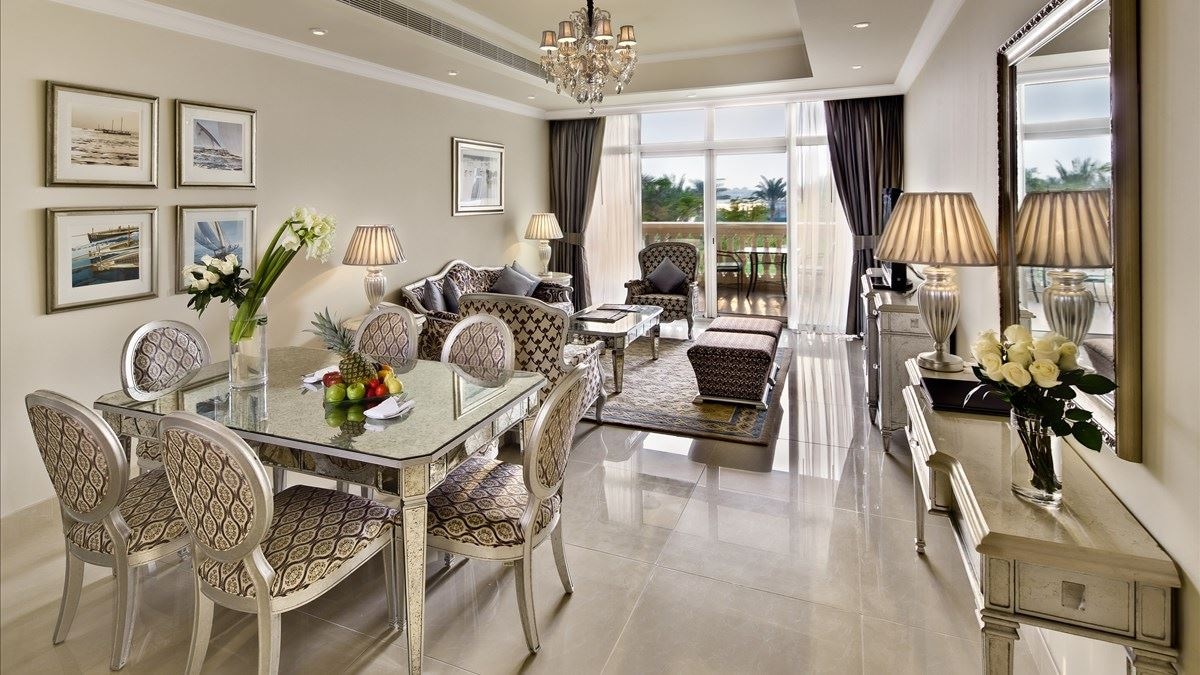 rooms-3-bedroom-family-suite