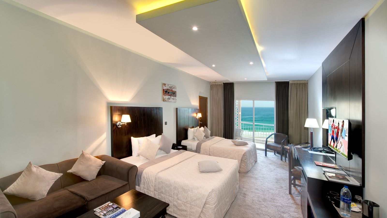 rooms-deluxe-room-sea-view