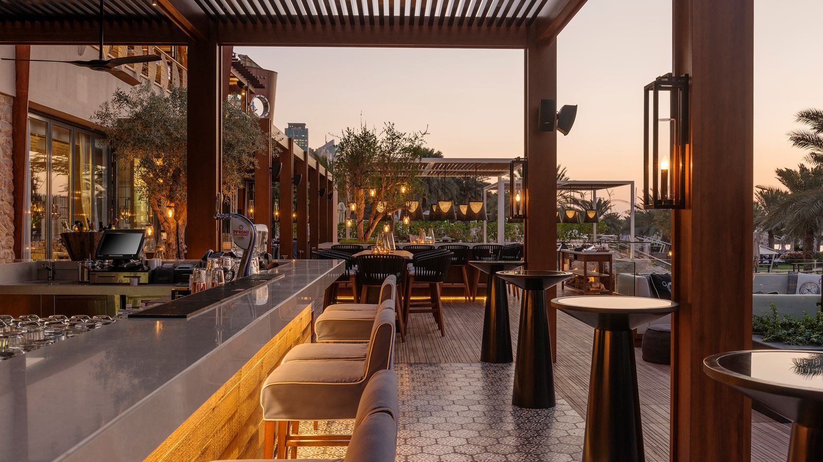 bars-mare-by-bussola