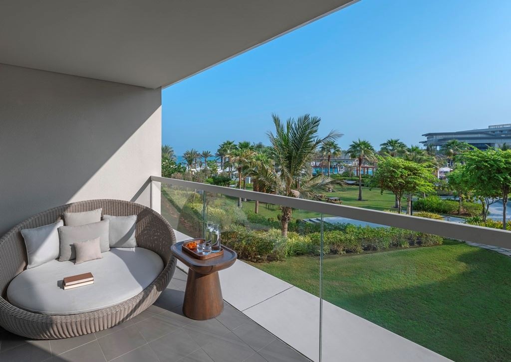 rooms-family-room