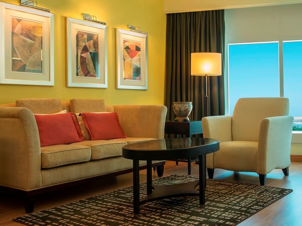 rooms-royal-club-suite