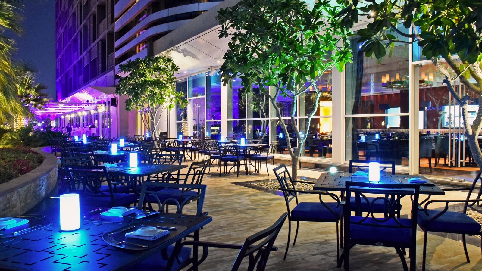 restaurants-blue-grill