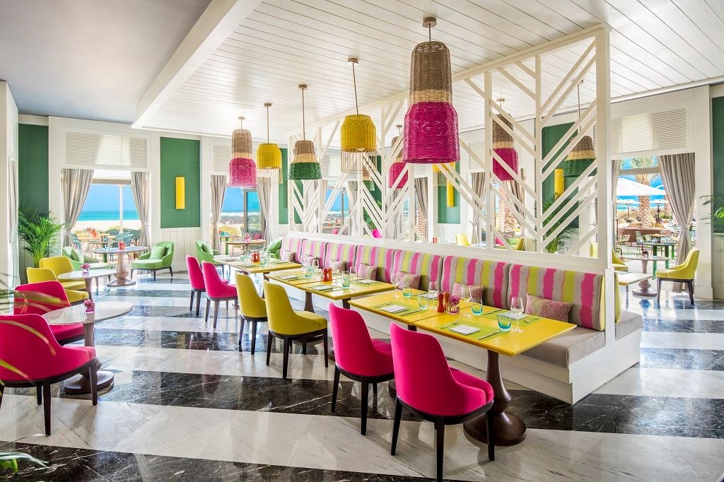 restaurants-people`s-snack