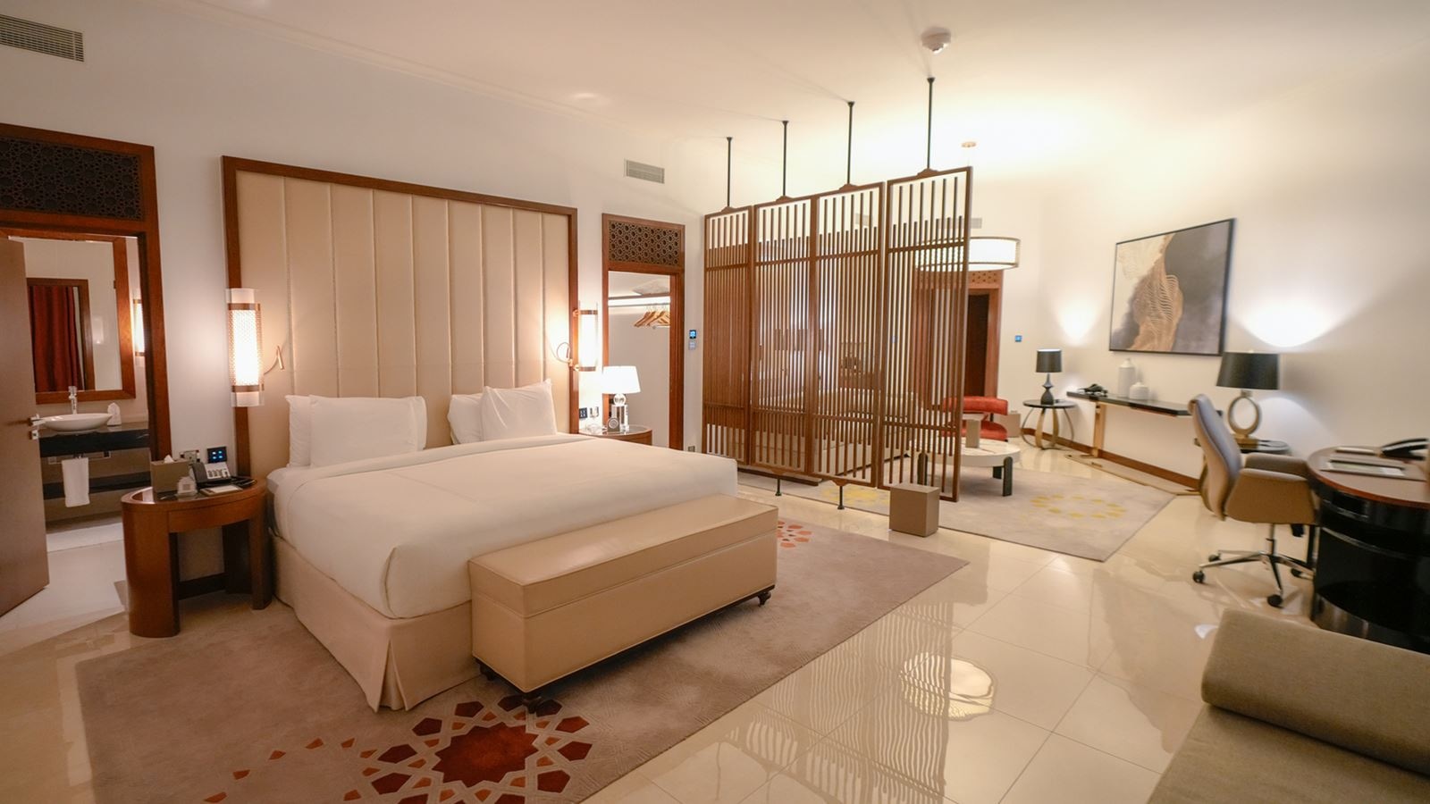 rooms-one-bedroom-deluxe-suite