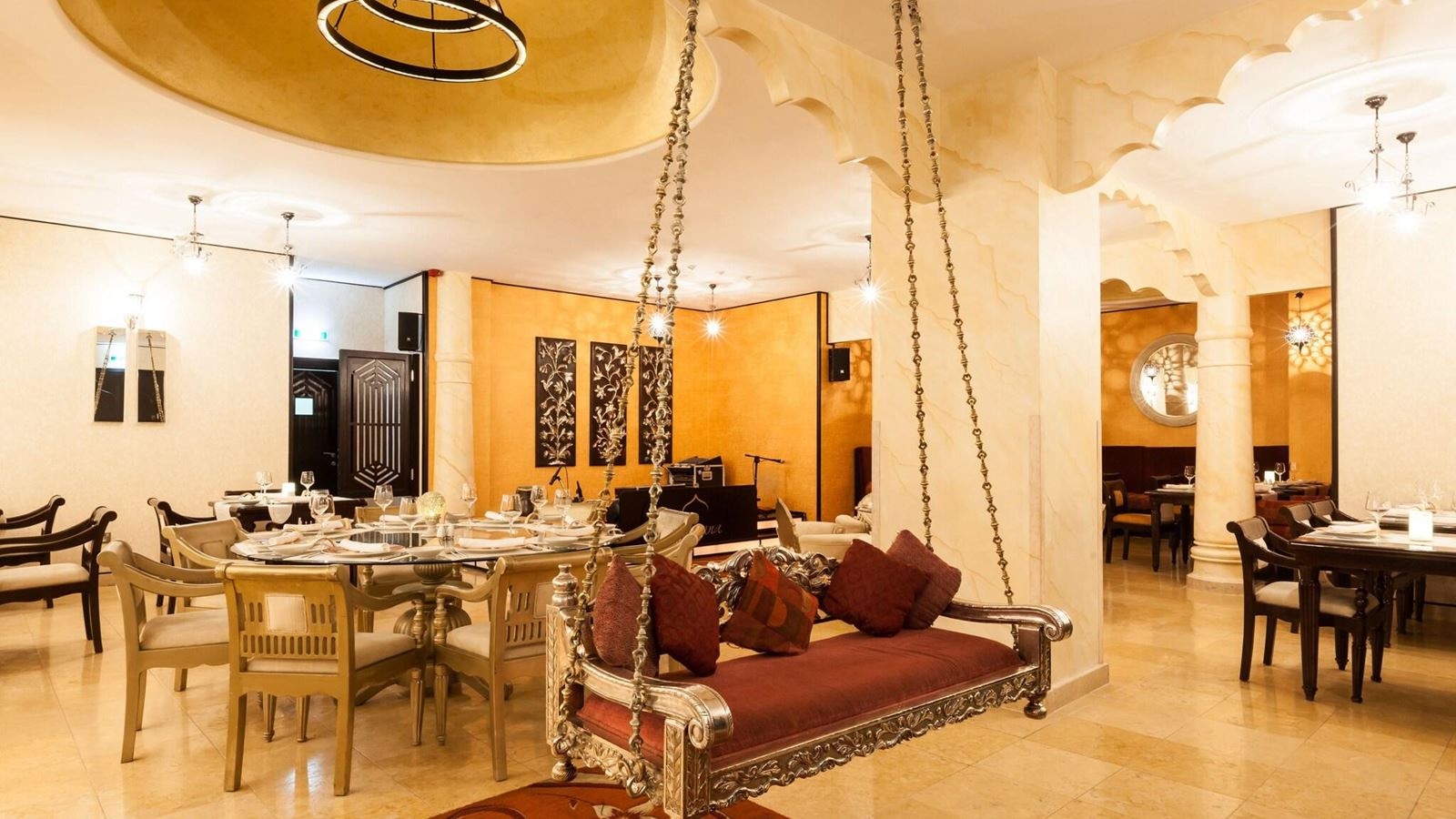 restaurants-restaurants