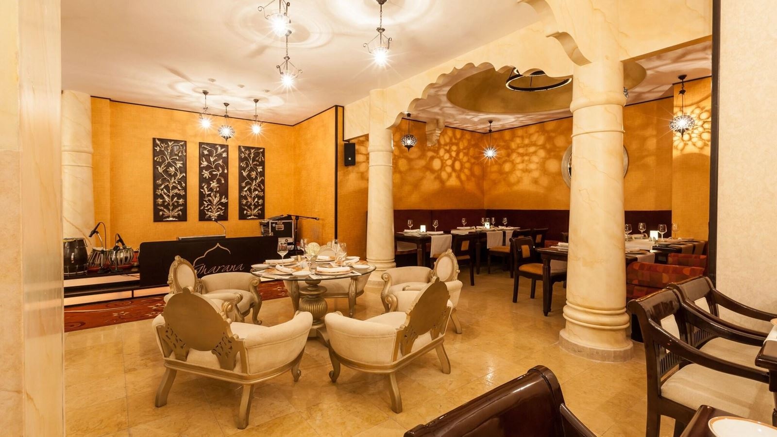 restaurants-restaurants