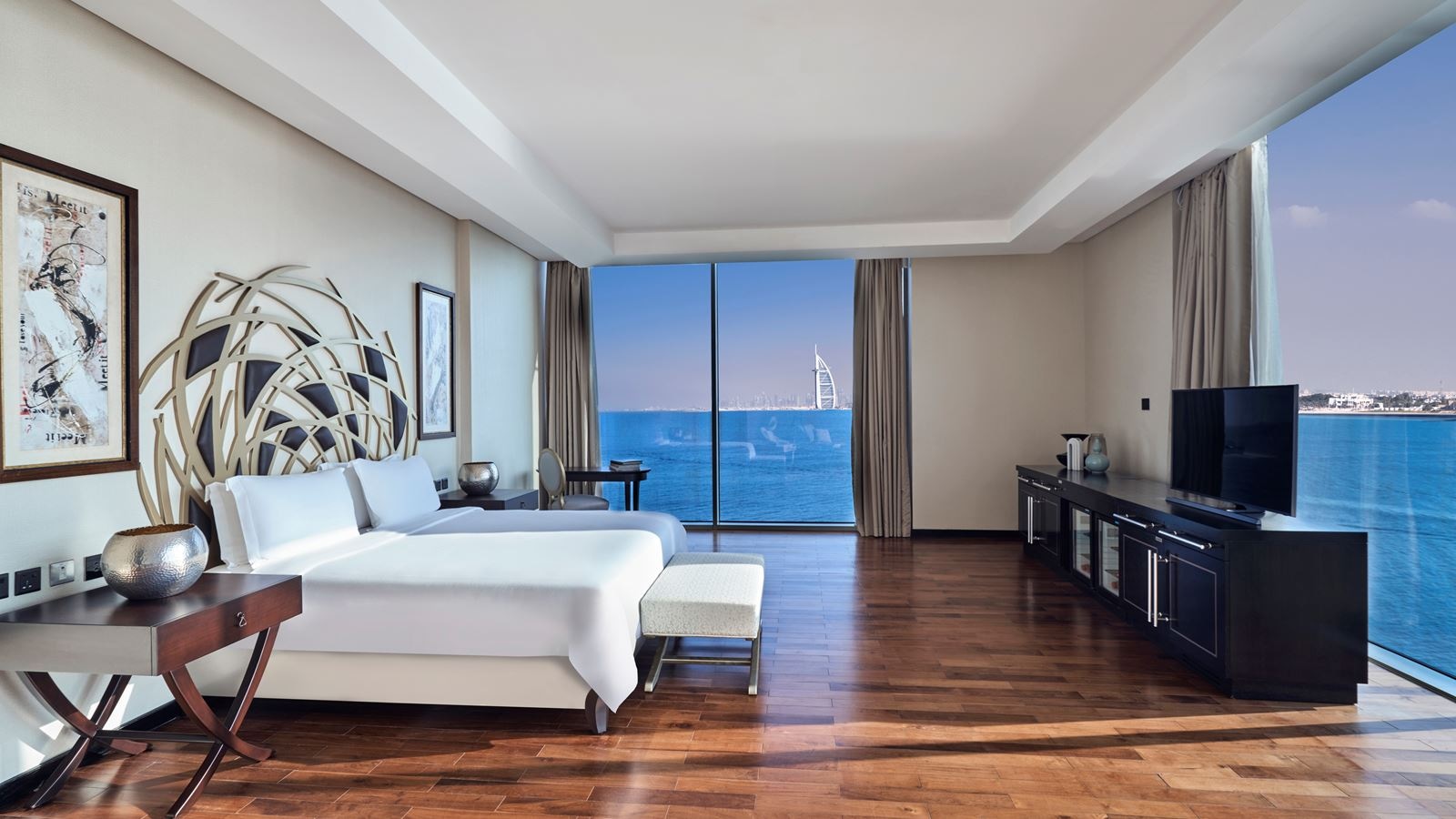 rooms-grand-king-suite