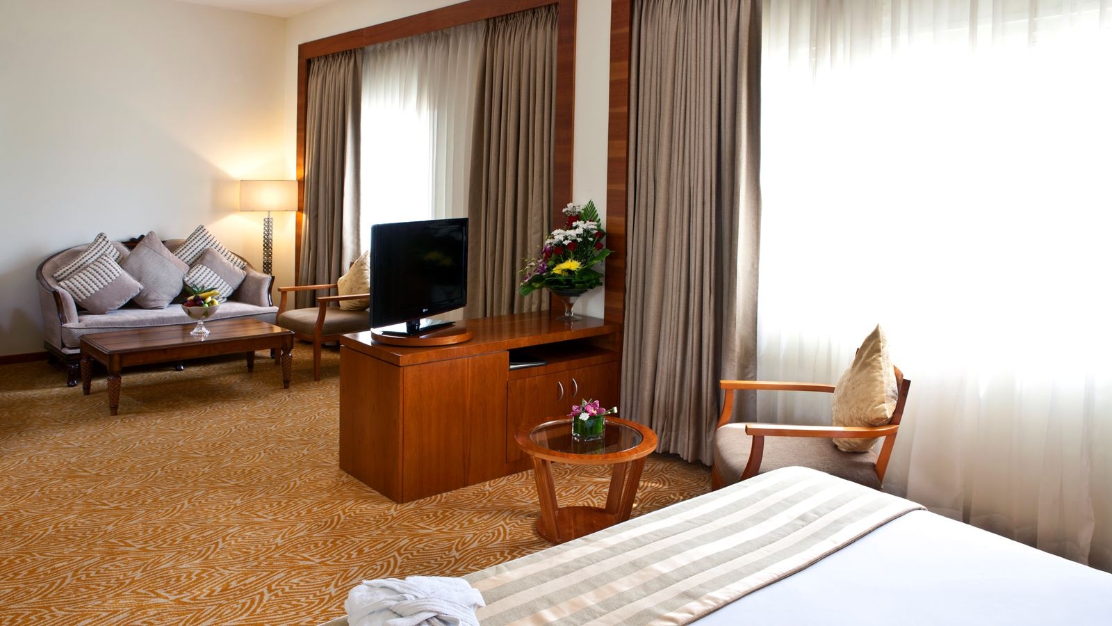 restaurants-restaurants