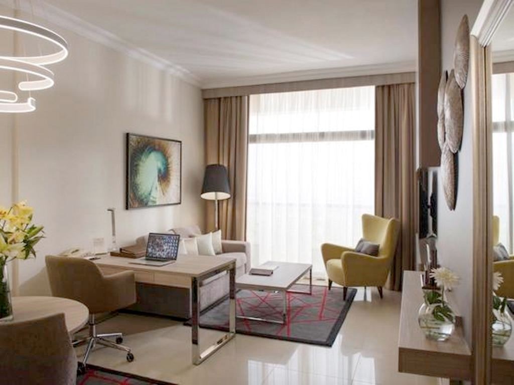 rooms-premium-suite-city-view