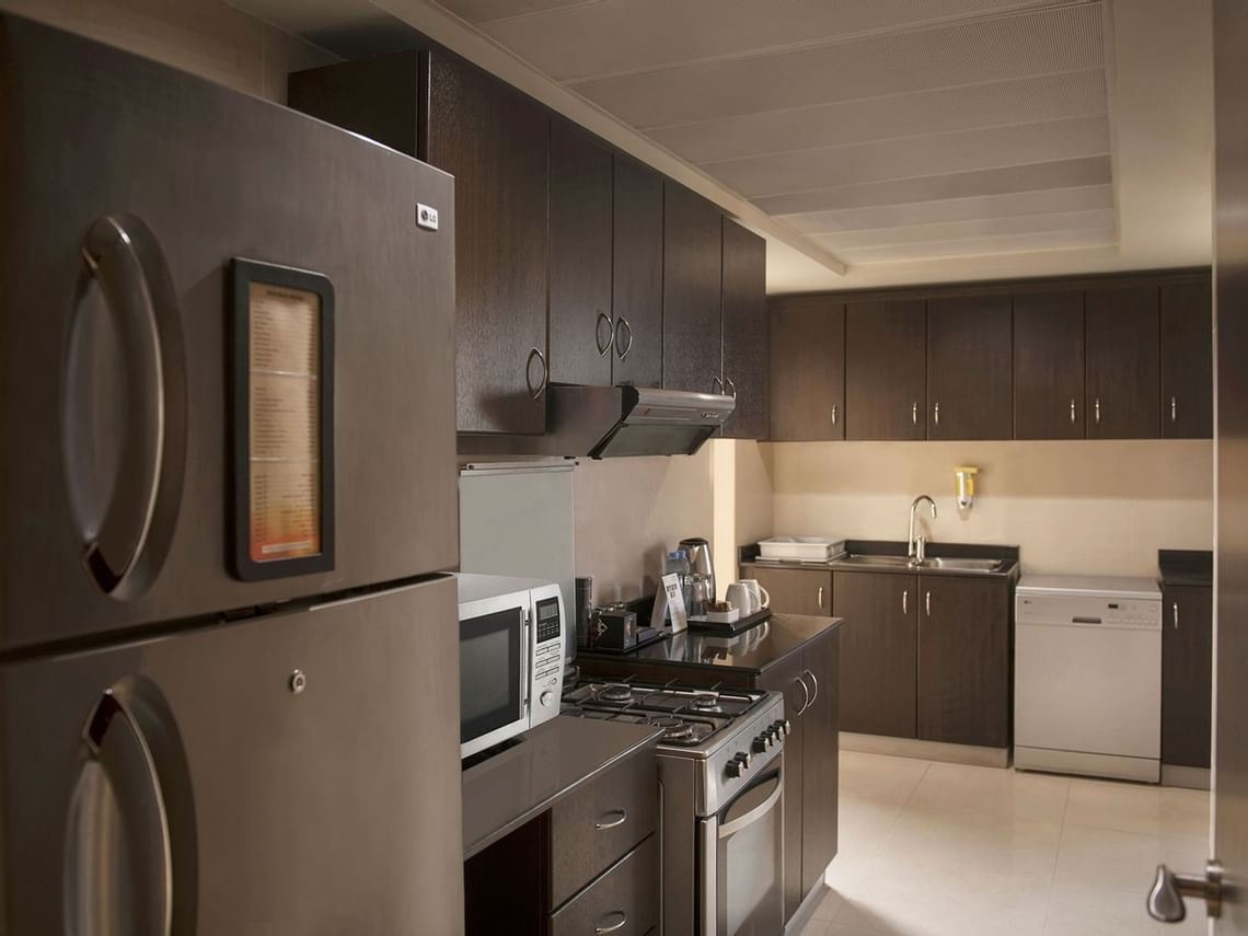 rooms-two-bedroom-apartment-city-view