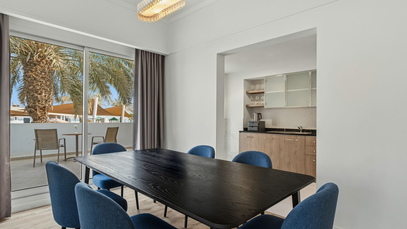 rooms-three-bedroom-senior-suite