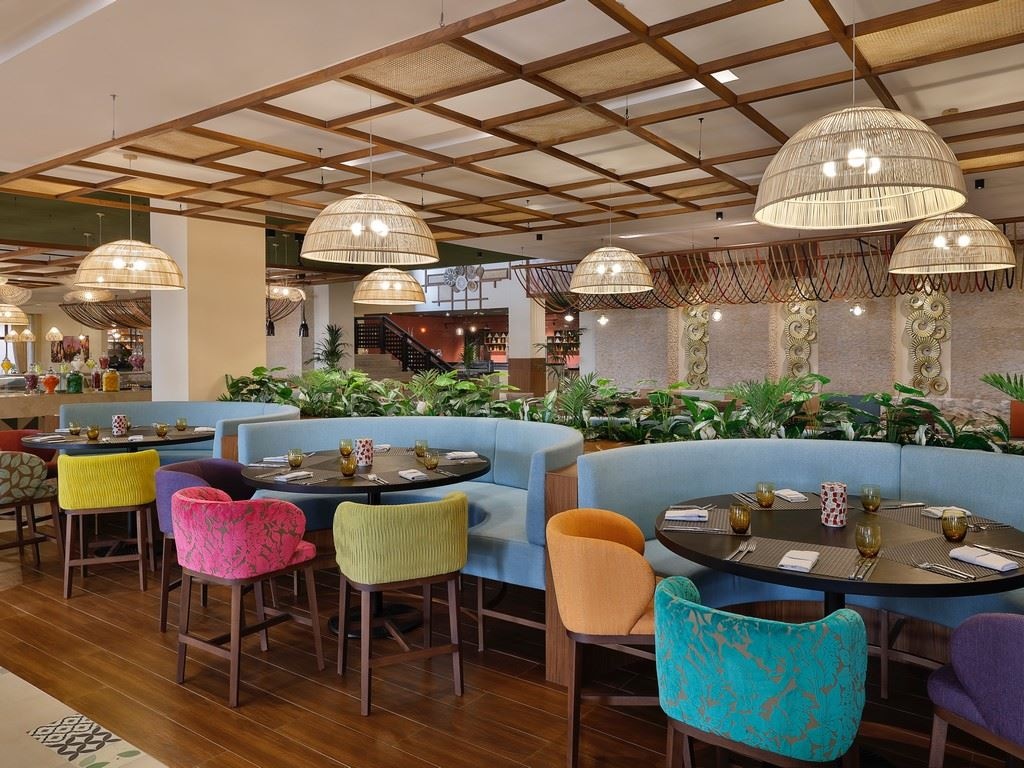 restaurants-crescendo-restaunrant