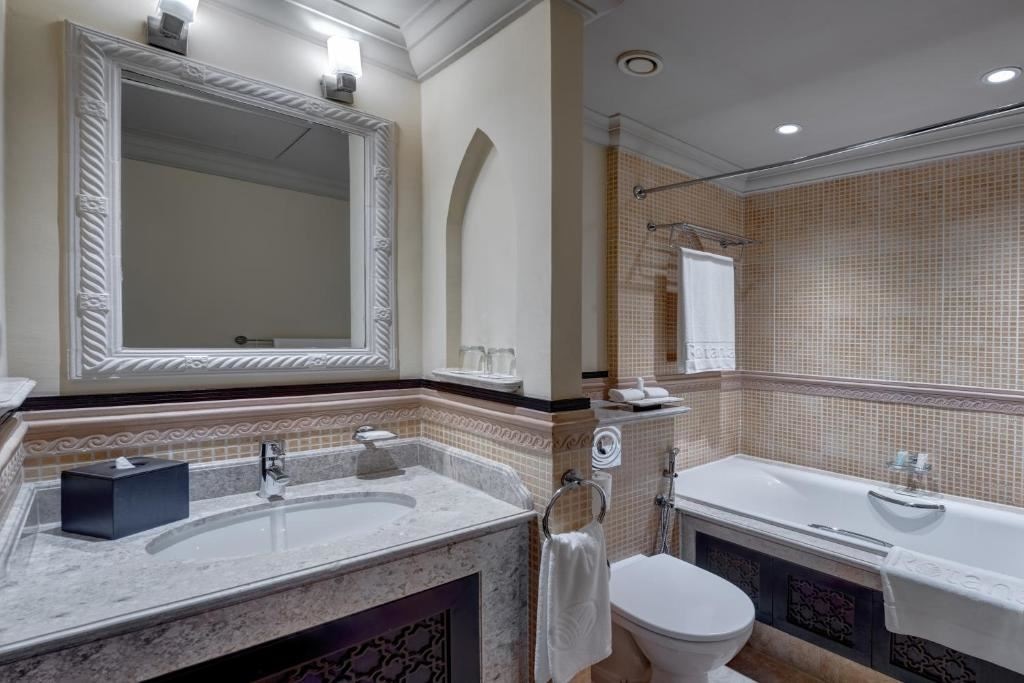 rooms-sea-view-one-bedroom-suite