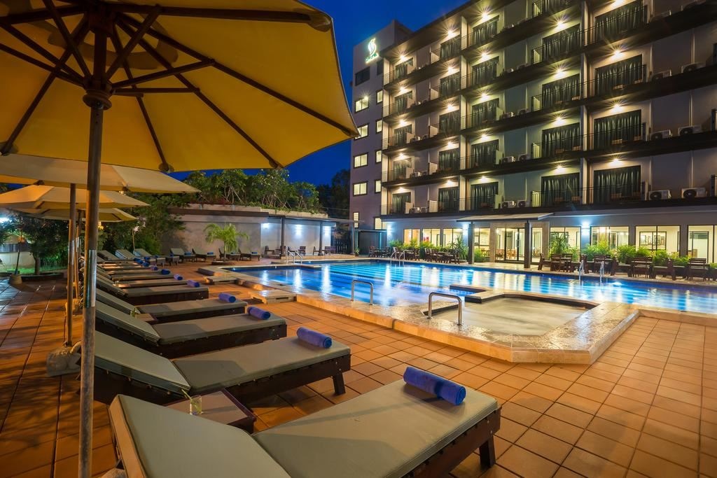 general-main-building