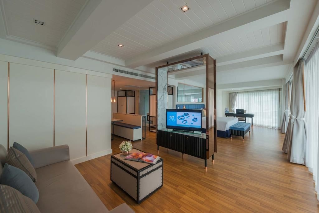 rooms-panoramic-ocean-view-suite