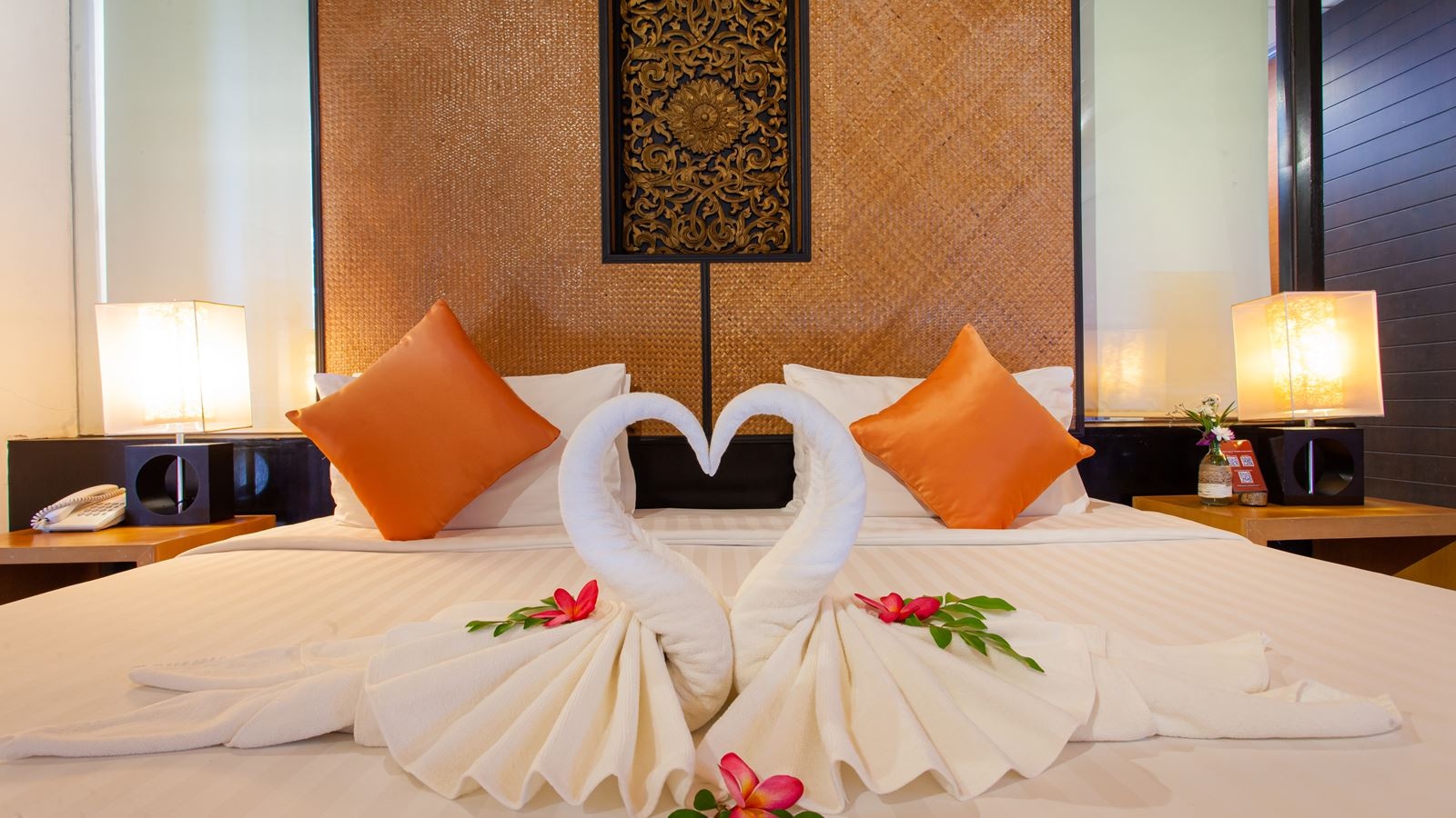 rooms-deluxe-pavilion-seaview