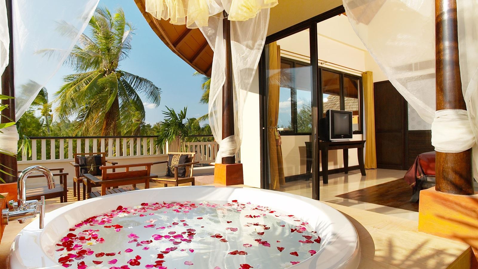 rooms-platinum-suite