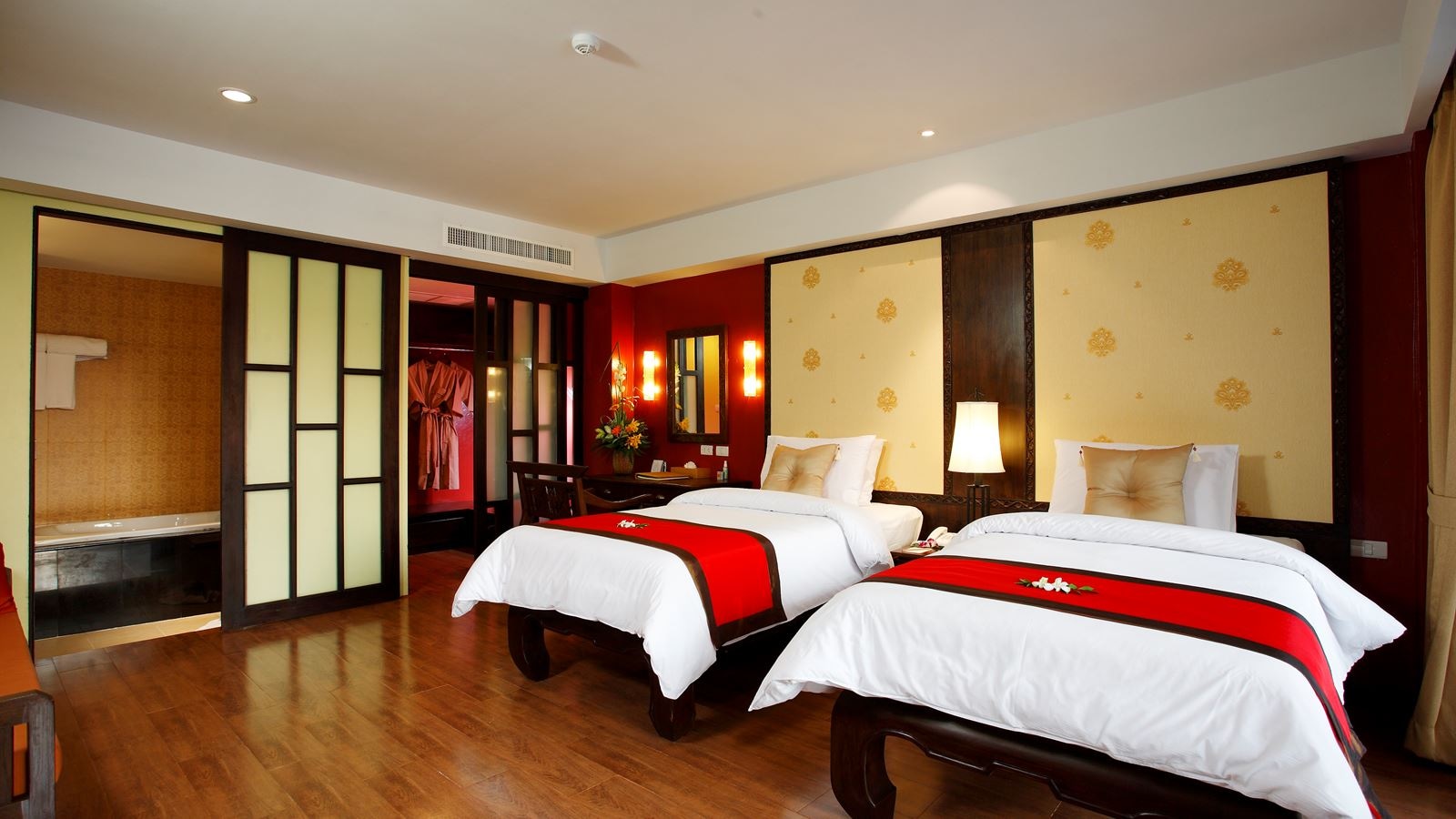 rooms-executive-suite