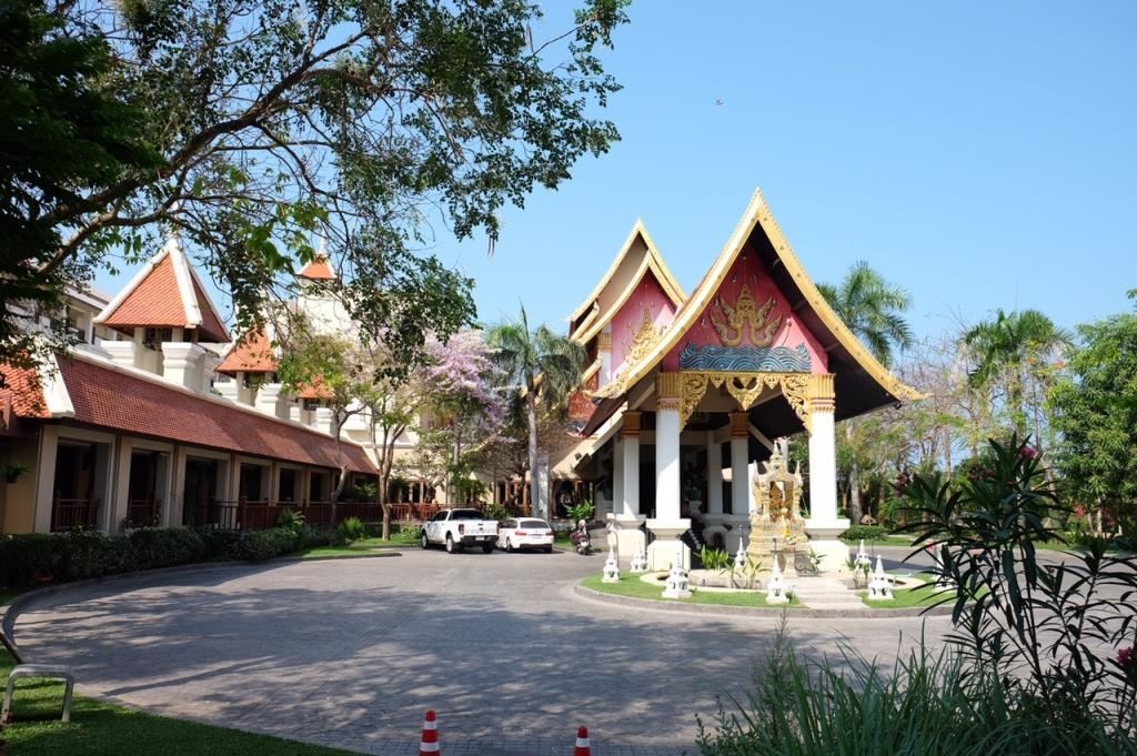 general-main-building