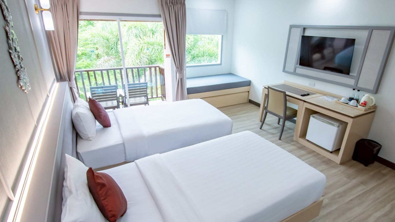 rooms-deluxe-garden-wing