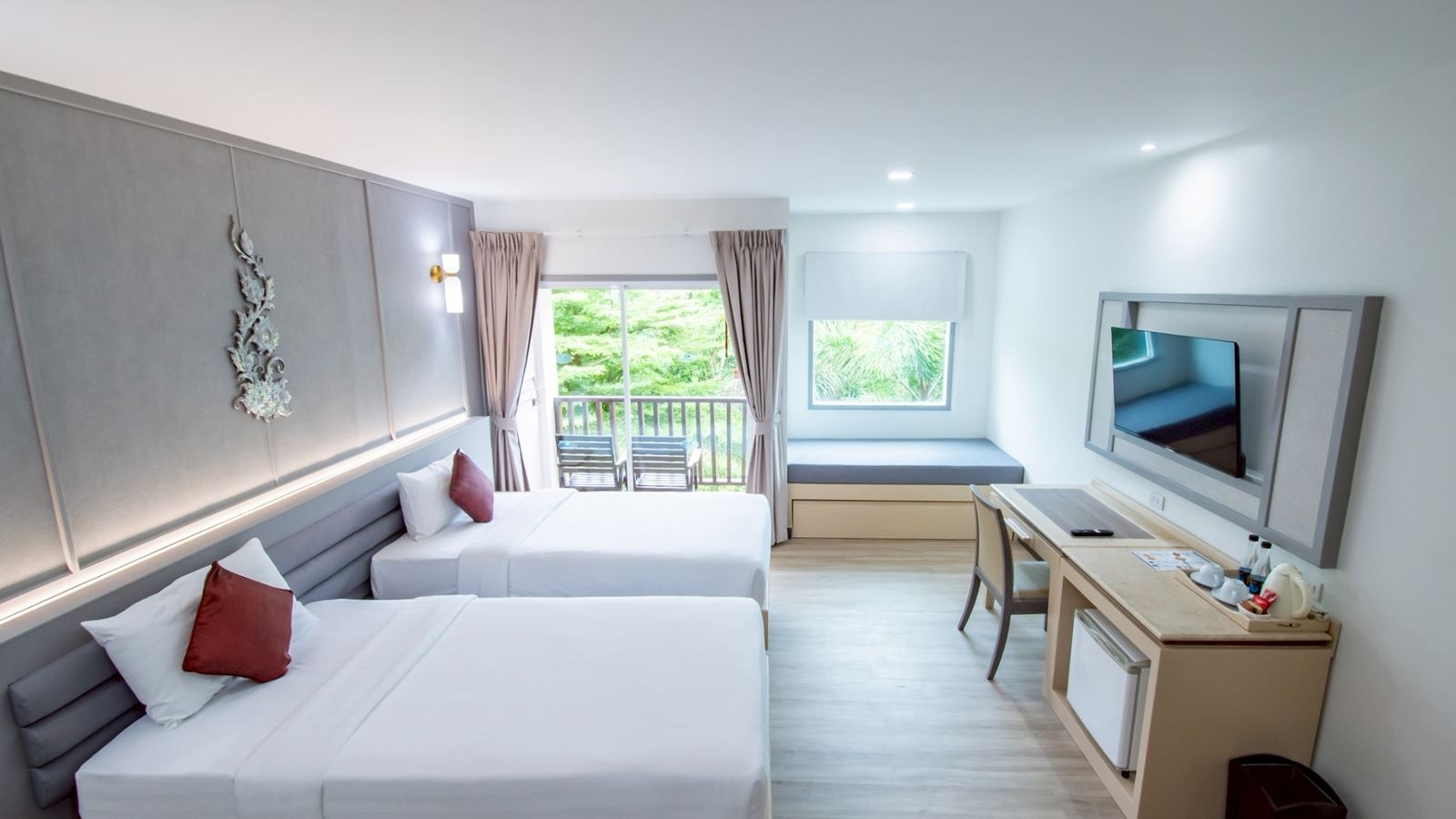 rooms-deluxe-garden-wing