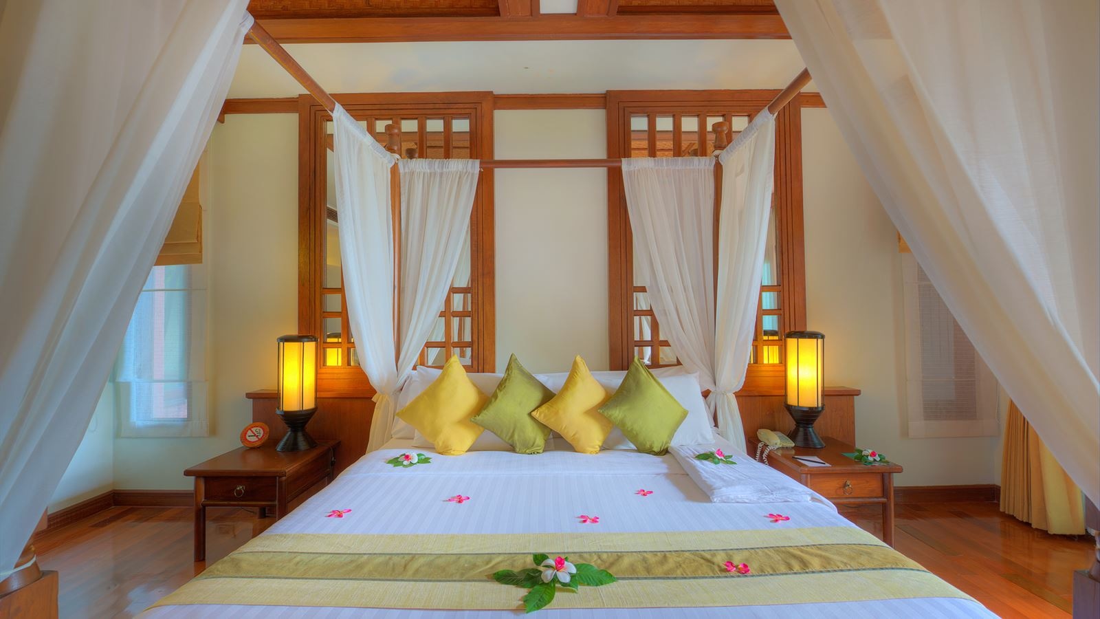 rooms-sunset-suite