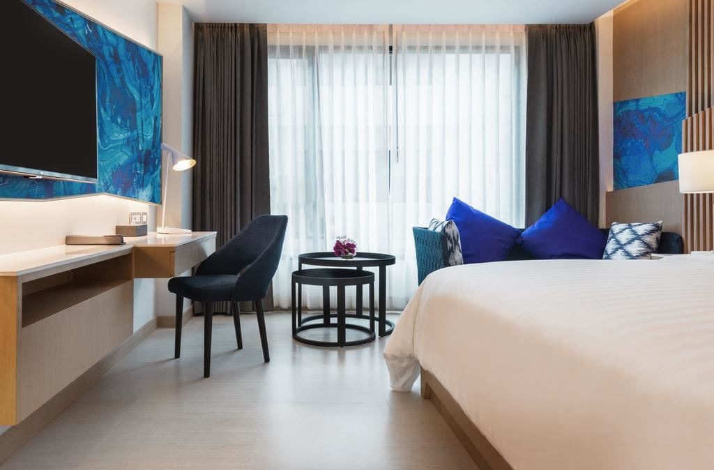 rooms-deluxe-ocean-room