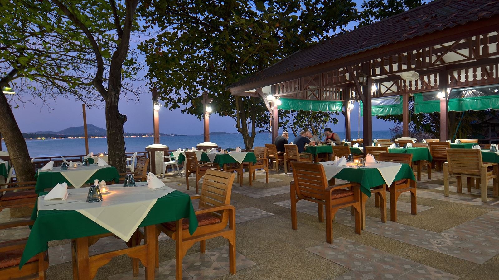 restaurants-first-restaurant