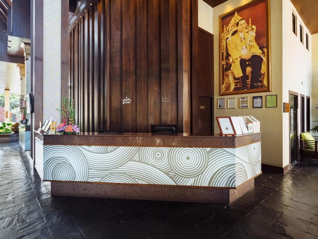 general-main-building