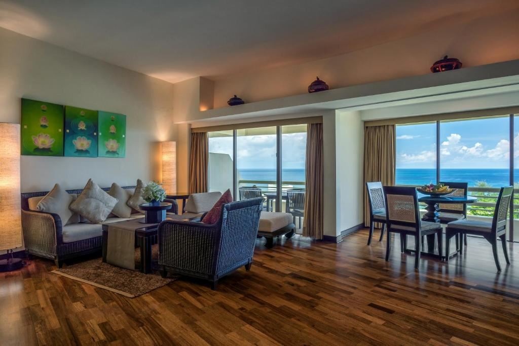 rooms-executive-suite