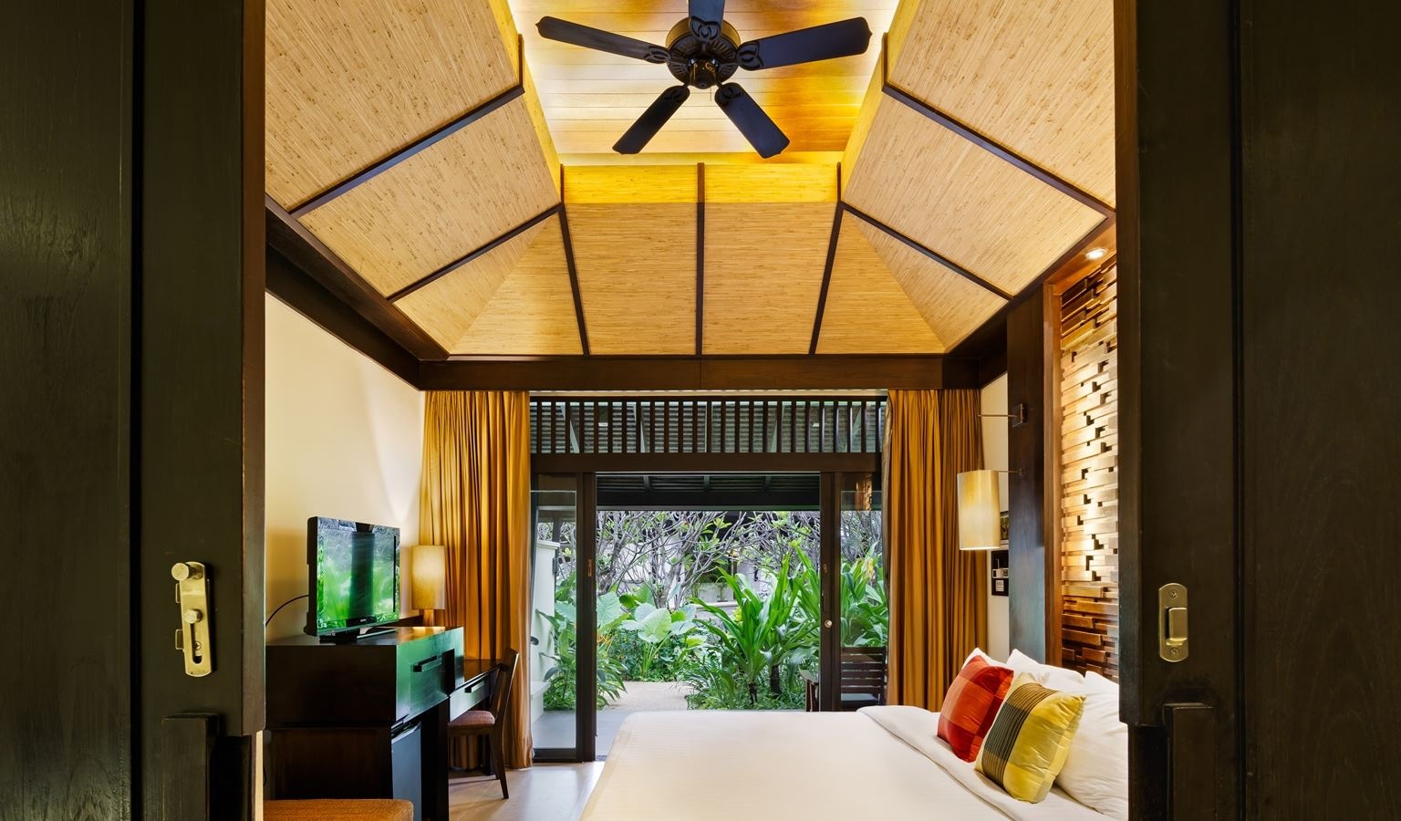 rooms-superior-garden