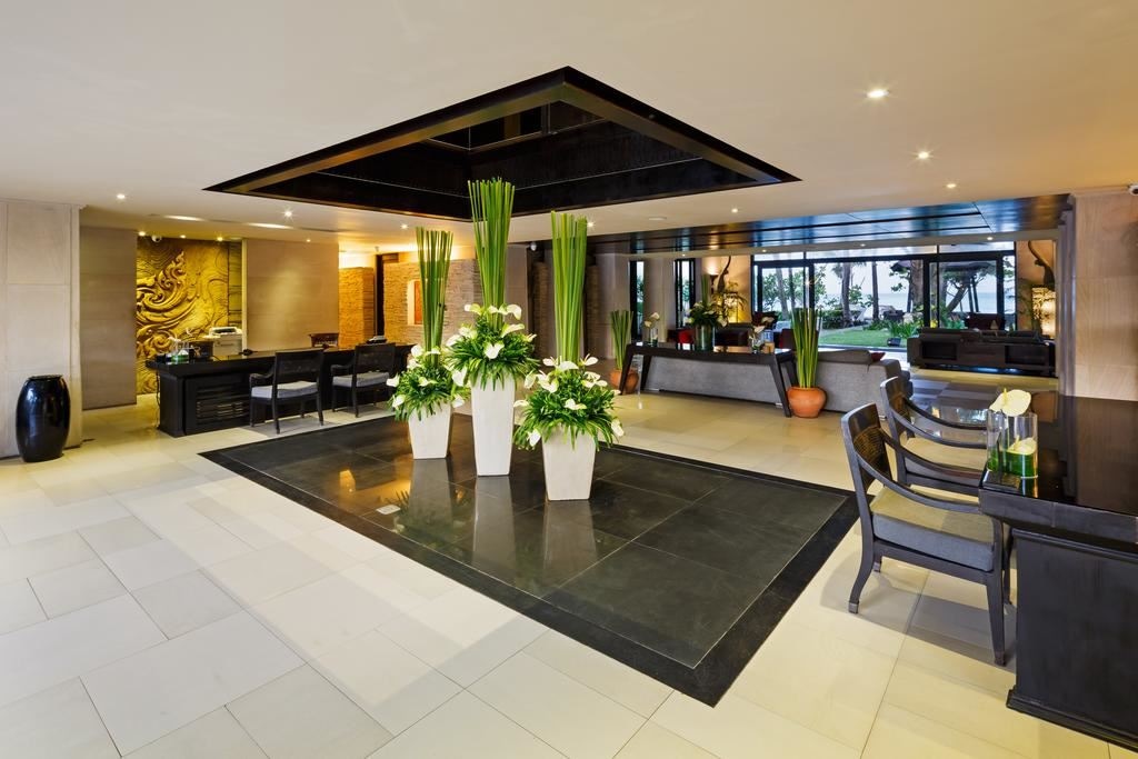 general-main-building