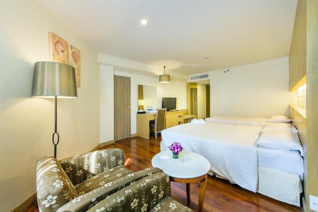 rooms-superior-main-wing