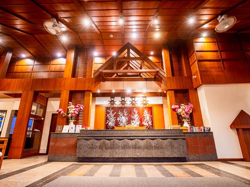 general-main-building