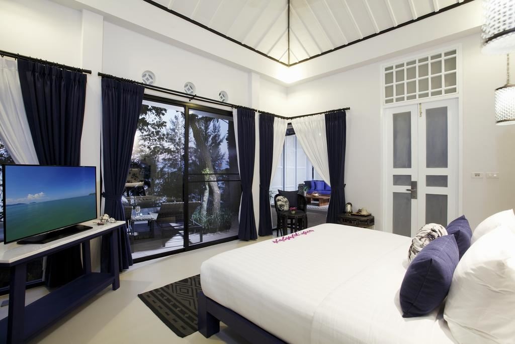 rooms-allamanda-pool-villa