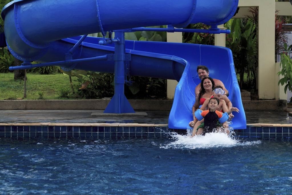 water-park-water-park