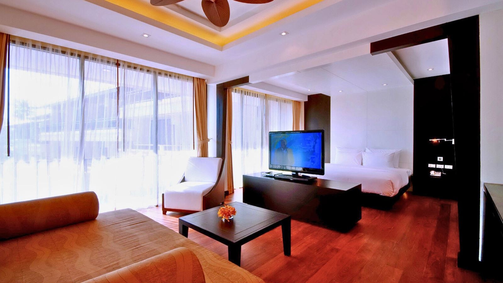rooms-hillside-junior-suite-room
