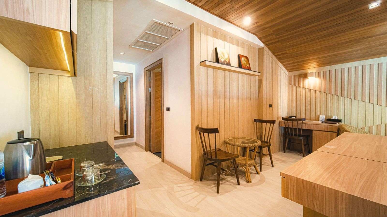 rooms-beachfront-pool-villa-suite