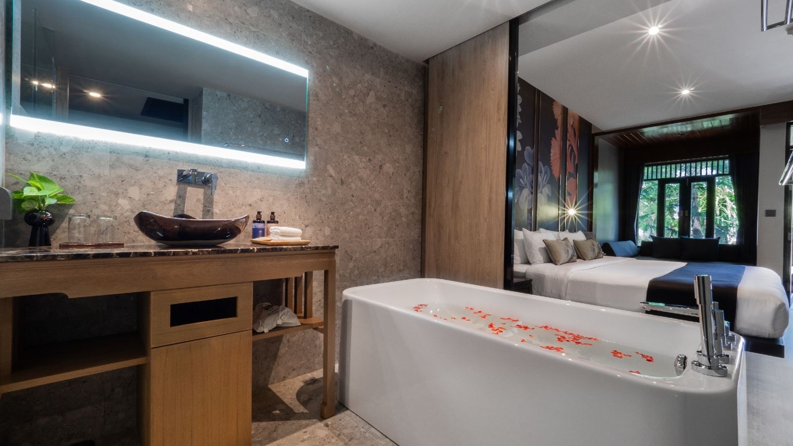 rooms-deluxe-seaside