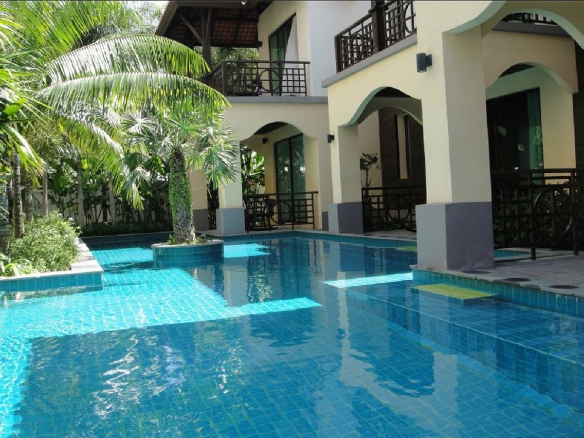 rooms-pavilion-pool-access