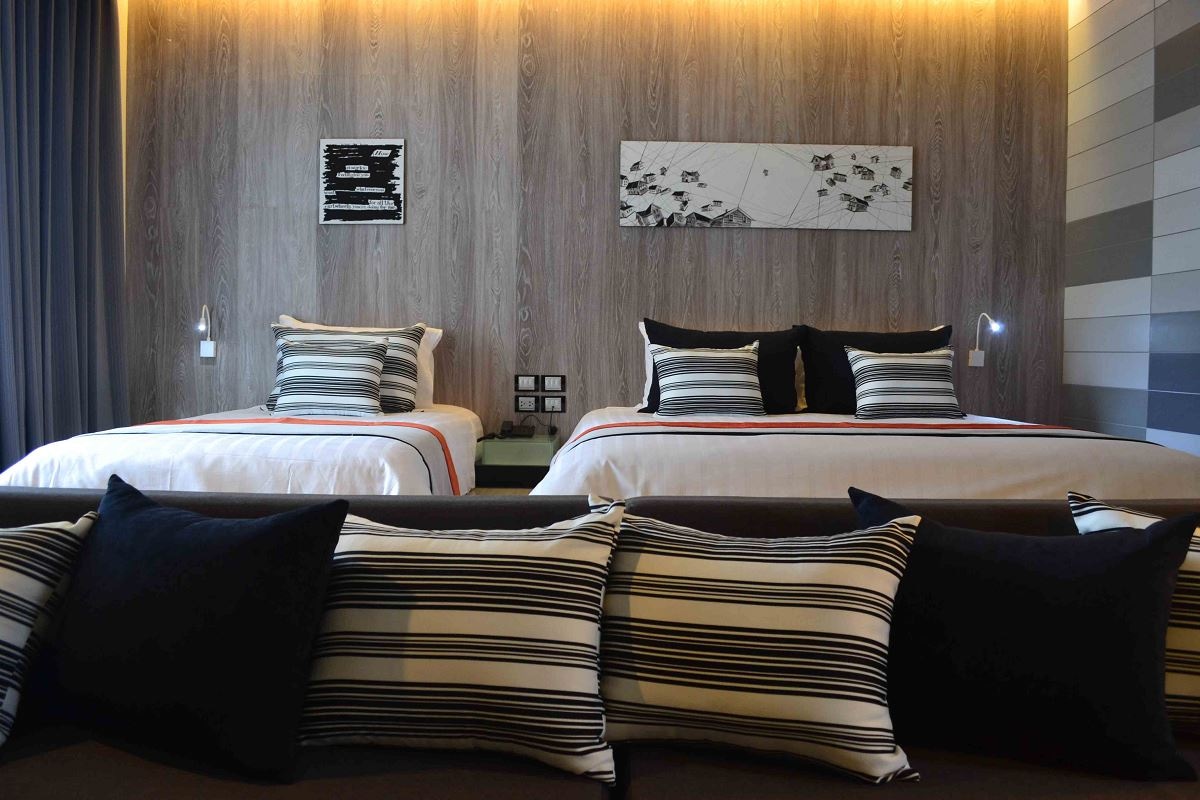 rooms-long-beach-villa