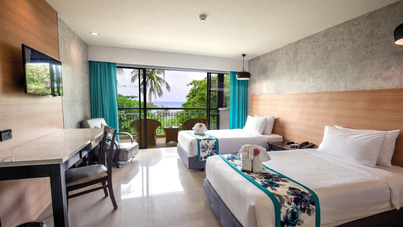 rooms-deluxe-room-summit-wing