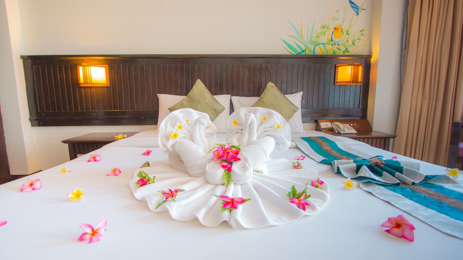 rooms-deluxe-double-room