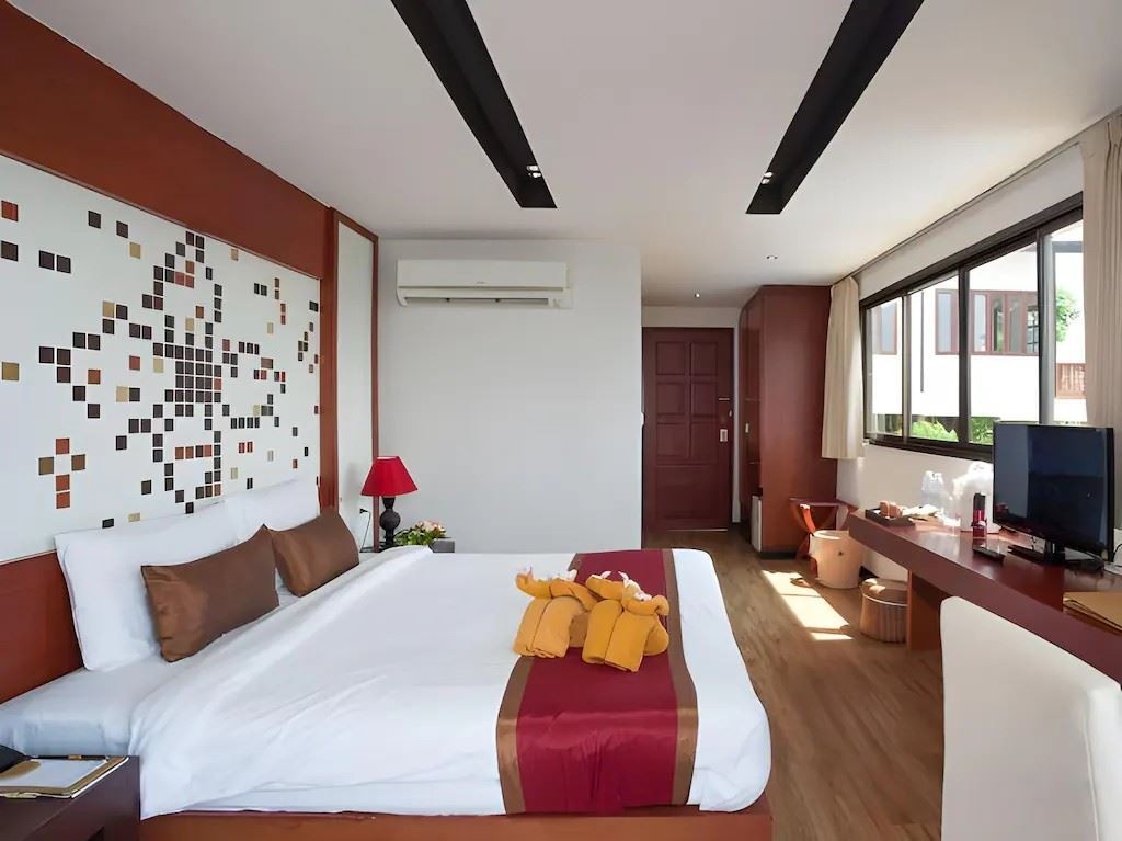 rooms-mountain-view-room