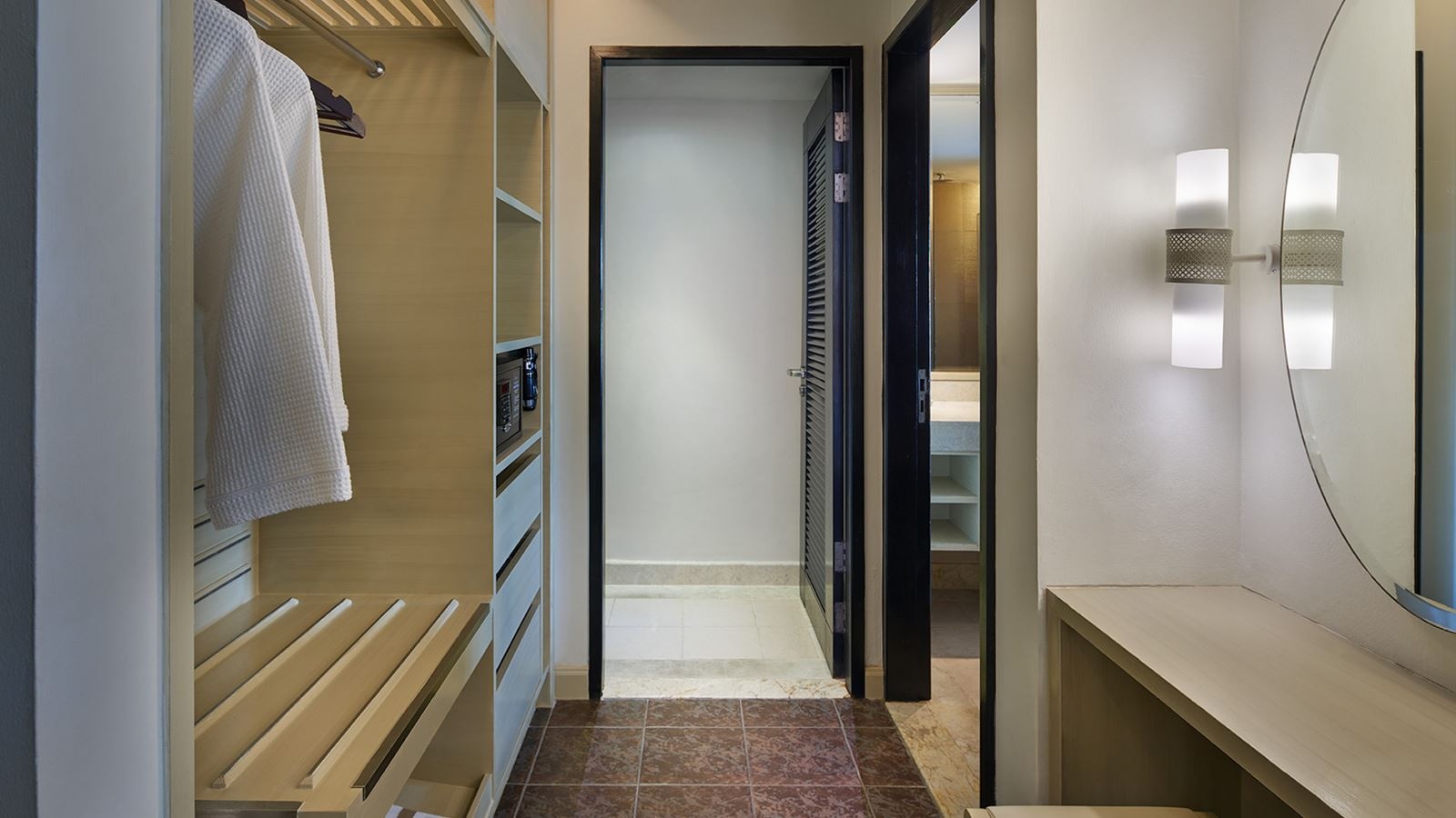 rooms-deluxe-garden-room