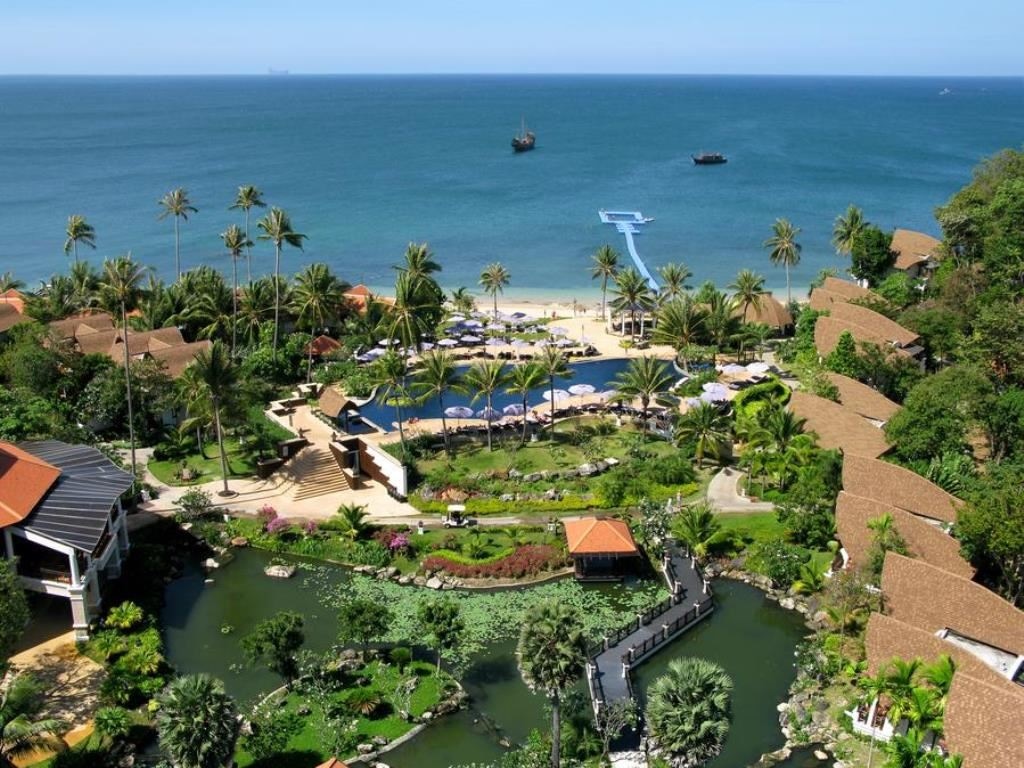 general-main-building