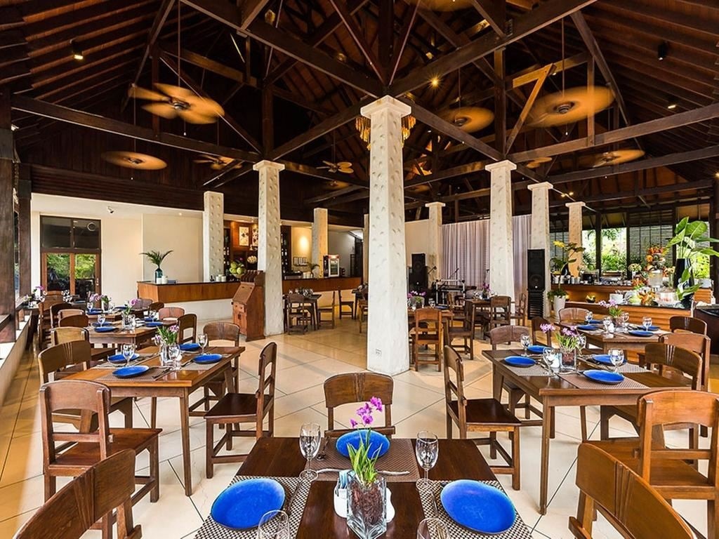 restaurants-main-restaurant