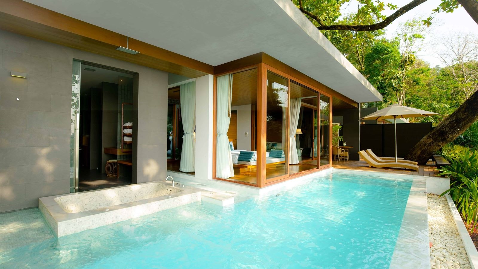 rooms-suite-pool-villa