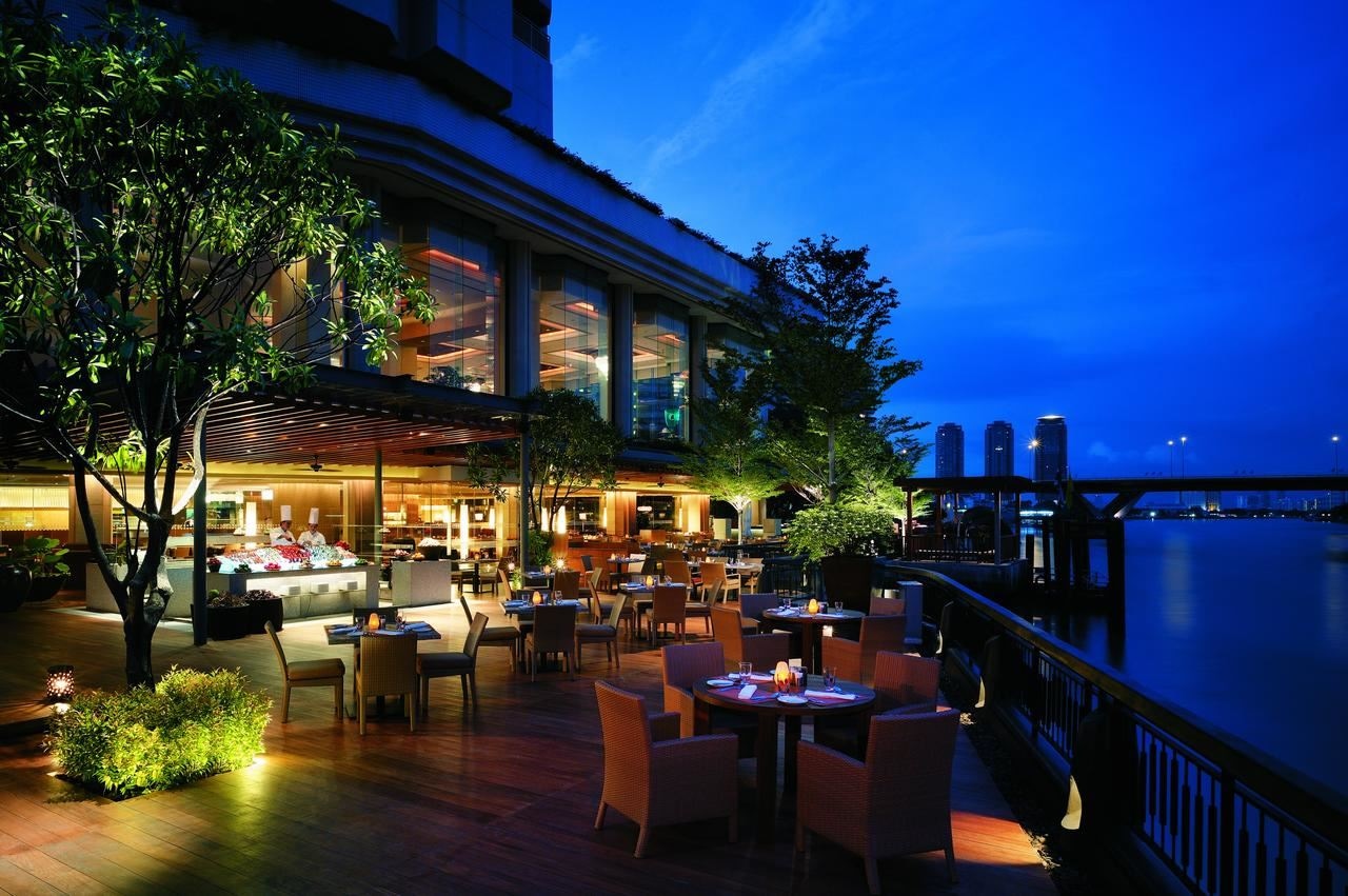 restaurants-next2-cafe