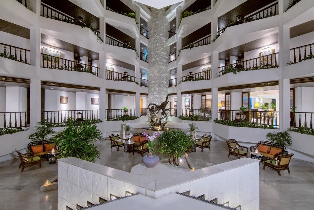 general-main-building